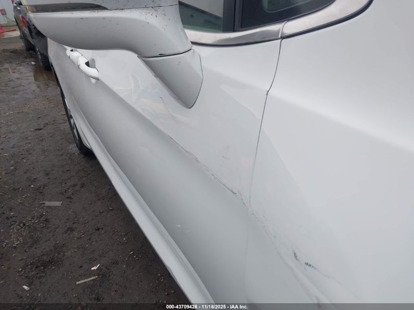 2022 Chrysler Pacifica Touring L VIN: 2C4RC1BG4NR169952 Lot: 43709426