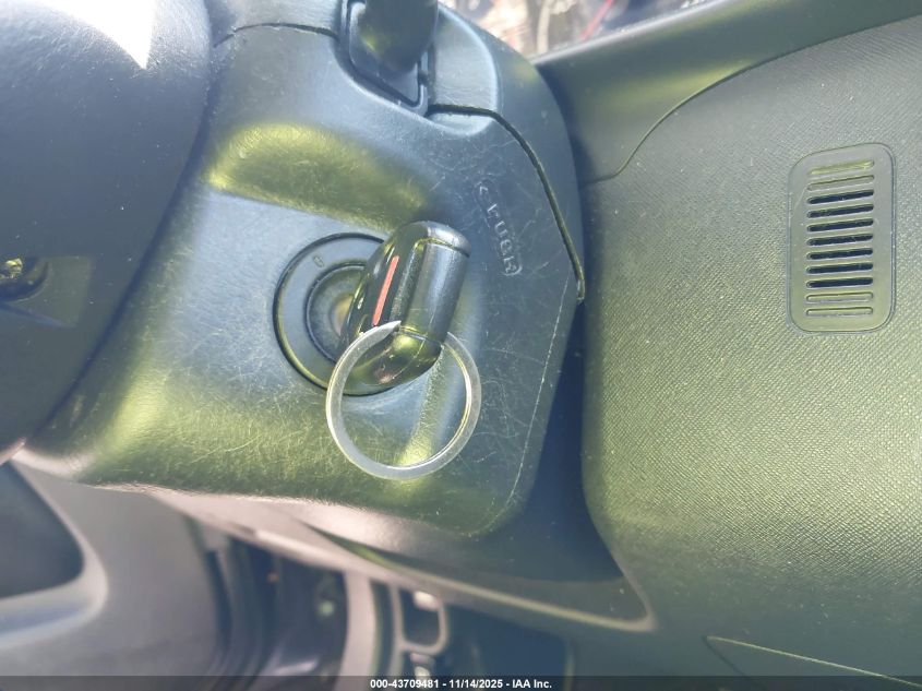 2005 Honda Cr-V Ex VIN: SHSRD78845U300785 Lot: 43709481