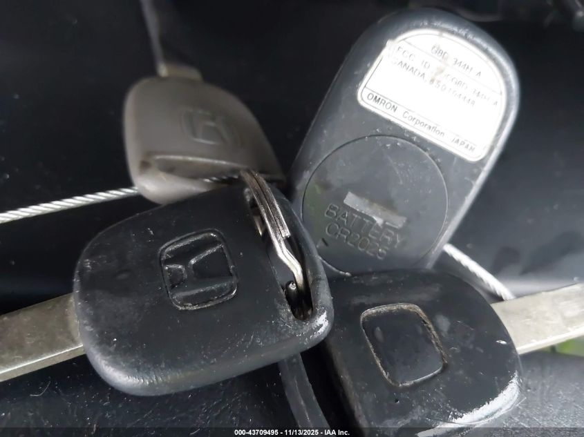 2004 Honda Cr-V Lx VIN: JHLRD78494C004132 Lot: 43709495