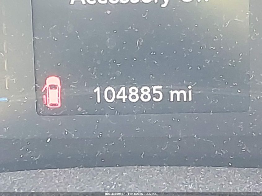 2017 Chrysler Pacifica Lx VIN: 2C4RC1CG8HR521157 Lot: 43709557