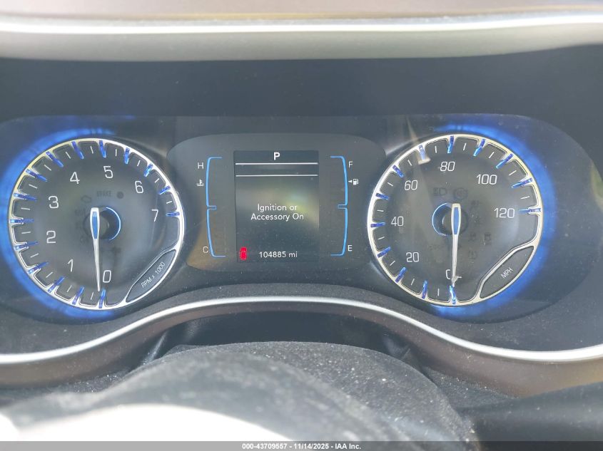 2017 Chrysler Pacifica Lx VIN: 2C4RC1CG8HR521157 Lot: 43709557