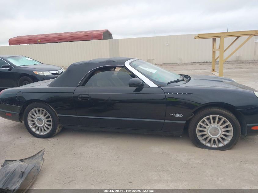 2004 Ford Thunderbird VIN: 1FAHP60A14Y104987 Lot: 43709571