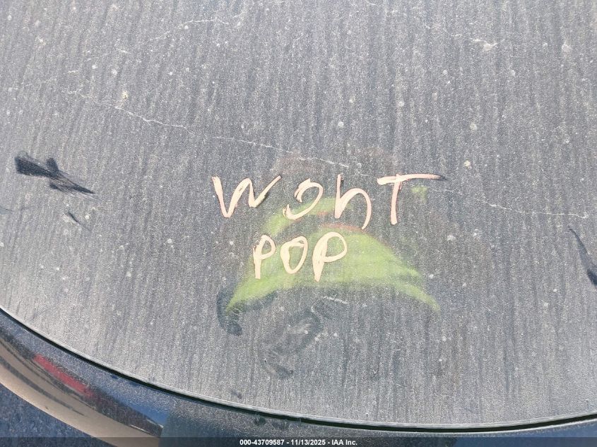 2018 Tesla Model 3 Long Range/Performance VIN: 5YJ3E1EB5JF127862 Lot: 43709587