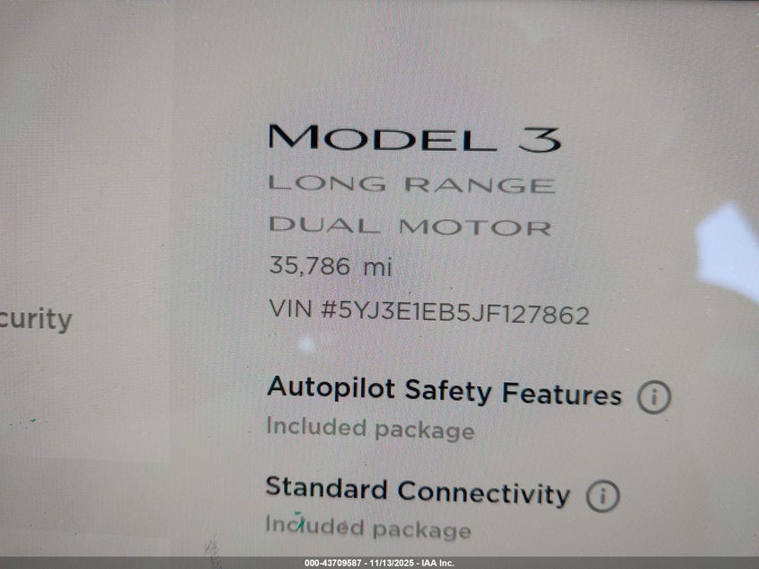 2018 Tesla Model 3 Long Range/Performance VIN: 5YJ3E1EB5JF127862 Lot: 43709587