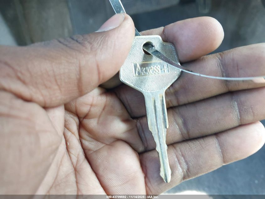 1997 Nissan 4X2 Truck Se/Xe VIN: 1N6SD16S8VC418174 Lot: 43709592