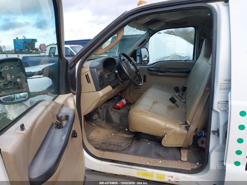 2005 Ford F-550 Lariat/Xl/Xlt VIN: 1FDAW56P25EB49276 Lot: 43709600