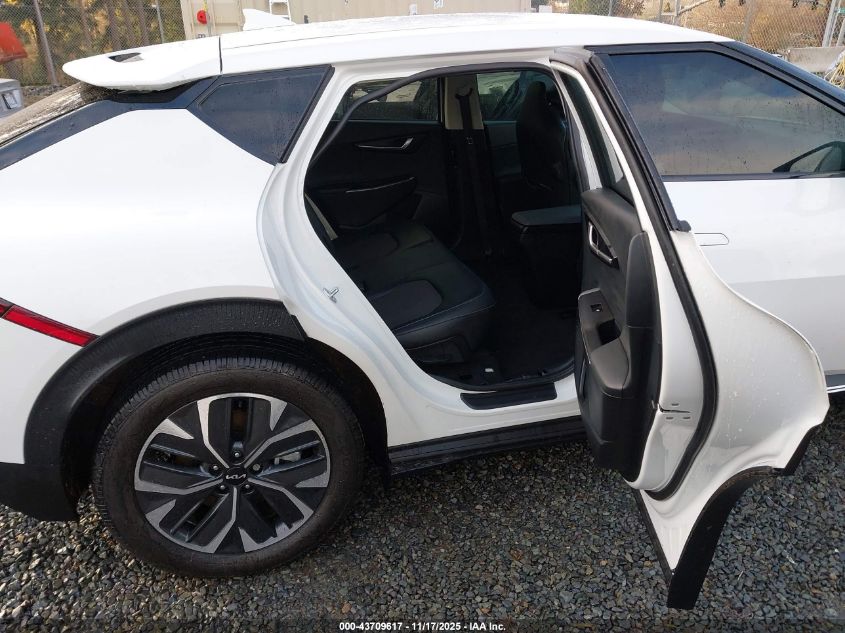 2022 Kia Ev6 Light VIN: KNDC34LB3N5051141 Lot: 43709617