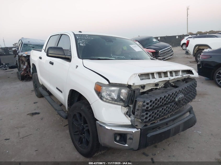 TOYOTA TUNDRA SR5 4.6L V8