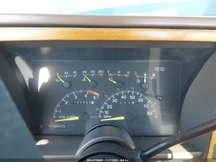 1994 Chevrolet Gmt-400 C1500 VIN: 1GBDC14K9RZ256760 Lot: 43709688