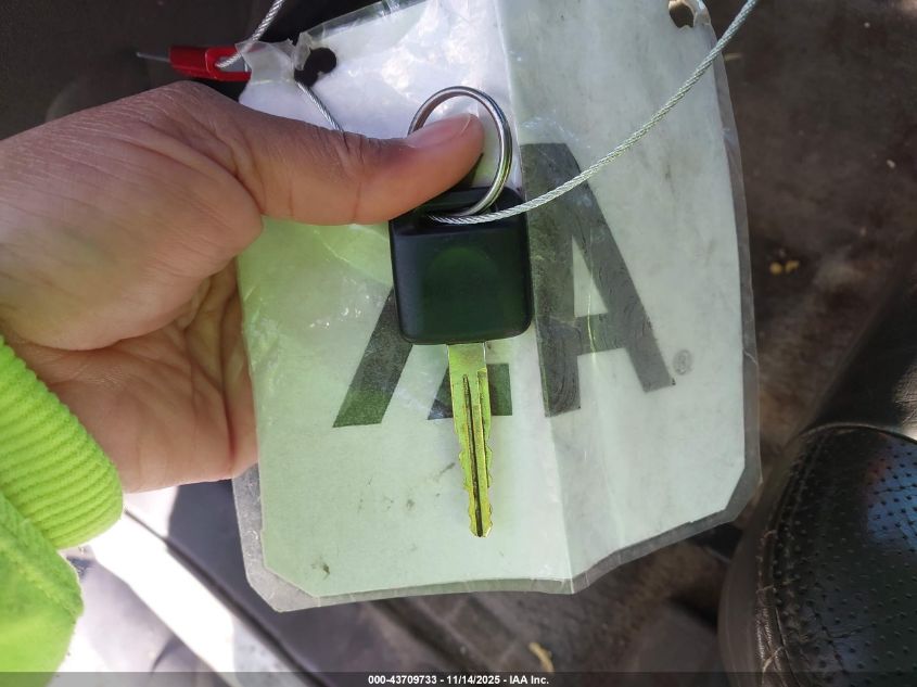 2005 Nissan Pathfinder Le VIN: 5N1AR18U95C768150 Lot: 43709733