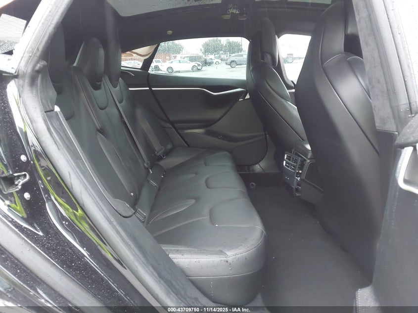 2017 Tesla Model S 100D/60D/75D/90D/P100D VIN: 5YJSA1E24HF196057 Lot: 43709750
