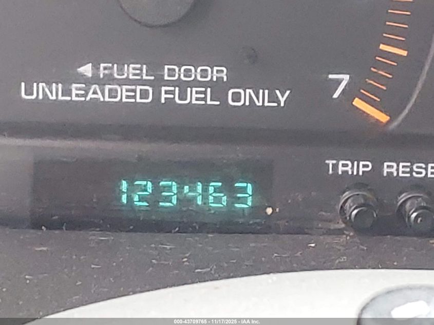 1999 Dodge Grand Caravan Se VIN: 2B4GP44G1XR269887 Lot: 43709765