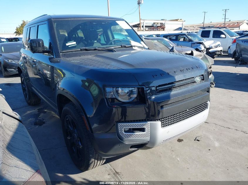 LAND ROVER DEFENDER 110 P300