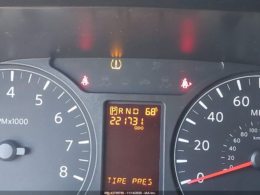 2017 Nissan Nv Cargo Nv2500 Hd Sv V6 VIN: 1N6BF0KY0HN810007 Lot: 43709798