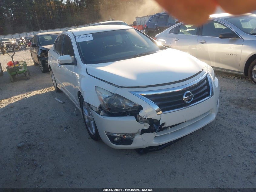 NISSAN ALTIMA 2.5 SV