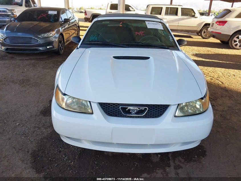 2000 Ford Mustang Gt VIN: 1FAFP45X8YF305909 Lot: 43709873