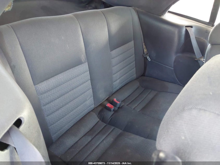 2000 Ford Mustang Gt VIN: 1FAFP45X8YF305909 Lot: 43709873