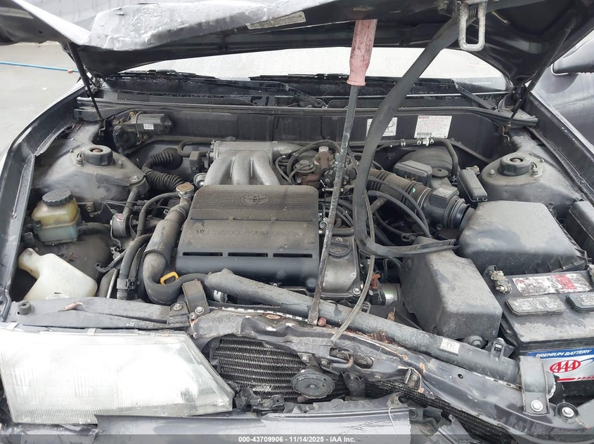 1995 Toyota Avalon Xl VIN: 4T1GB10E4SU010614 Lot: 43709906