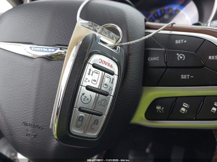 2020 Chrysler Pacifica Limited VIN: 2C4RC1GGXLR177477 Lot: 43709911