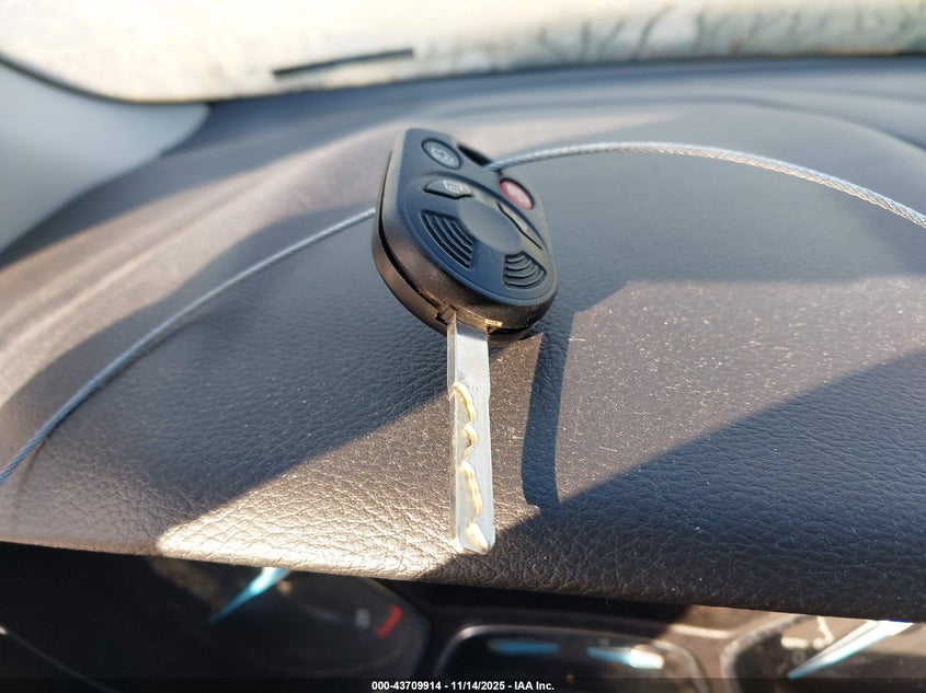 2017 Ford Focus Se VIN: 1FADP3F28HL302644 Lot: 43709914