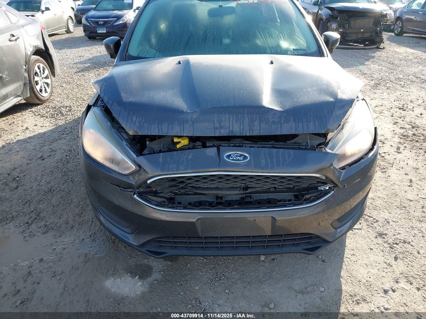 2017 Ford Focus Se VIN: 1FADP3F28HL302644 Lot: 43709914