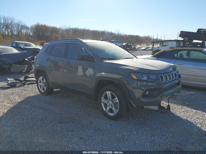 JEEP COMPASS LATITUDE 4X4