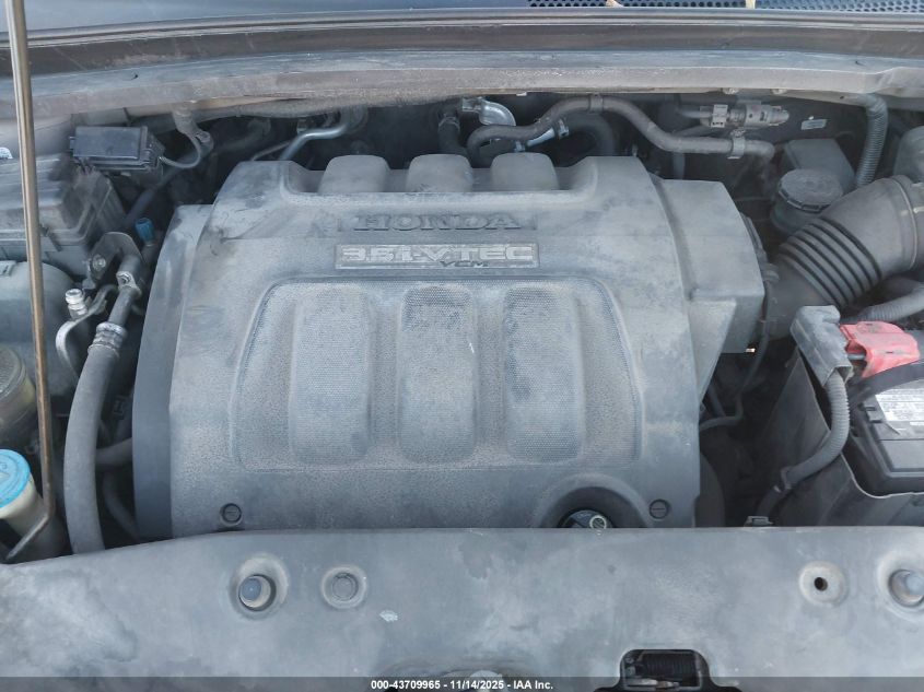 2006 Honda Odyssey Touring VIN: 5FNRL38886B025152 Lot: 43709965