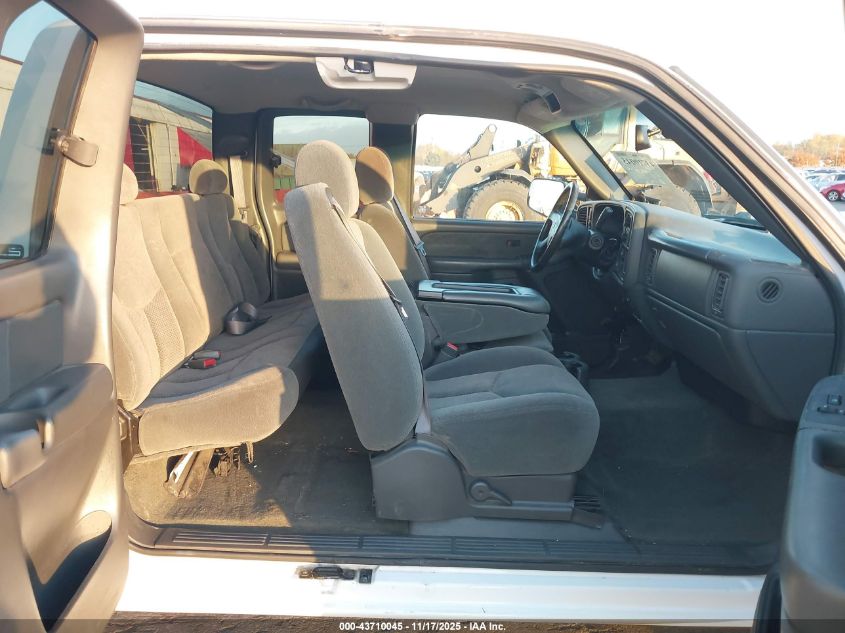 2003 Chevrolet Silverado 2500Hd Ls VIN: 1GCHK29U93E227192 Lot: 43710045