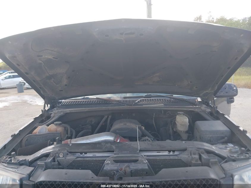 2004 Chevrolet Silverado 2500Hd Lt VIN: 1GCHK23U84F204863 Lot: 43710052