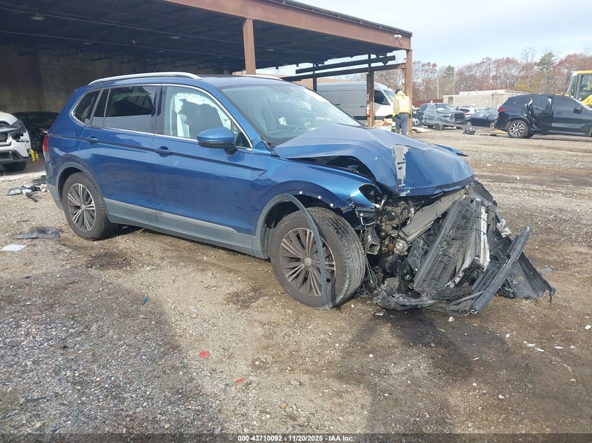 VOLKSWAGEN TIGUAN 2.0T SE/2.0T SEL