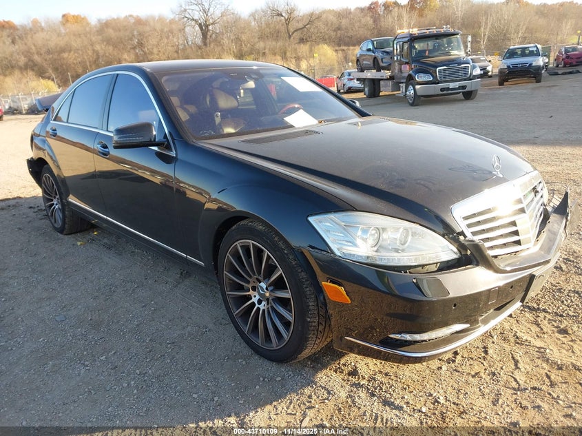 MERCEDES-BENZ S-CLASS 4MATIC