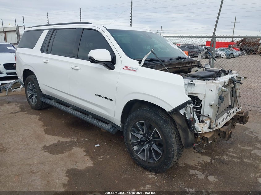 CHEVROLET SUBURBAN 4WD Z71