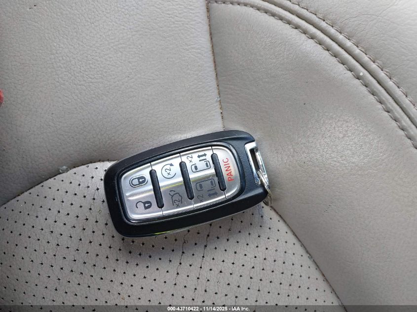 2017 Chrysler Pacifica Touring-L Plus VIN: 2C4RC1EG5HR669361 Lot: 43710422