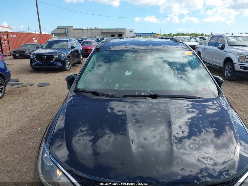 2017 Chrysler Pacifica Touring-L Plus VIN: 2C4RC1EG5HR669361 Lot: 43710422