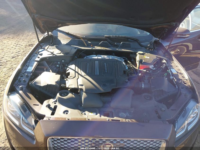 2019 Jaguar Xj Xj50 V6/Xjl Portfolio VIN: SAJWA2G78K8W20526 Lot: 43710445