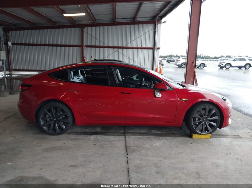2022 Tesla Model 3 Long Range Dual Motor All-Wheel Drive VIN: 5YJ3E1EB9NF187472 Lot: 43710447