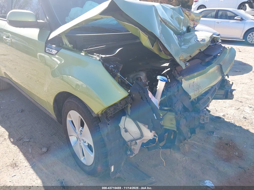 KNDJN2A28G7854771 2016 KIA SOUL photo no. 12