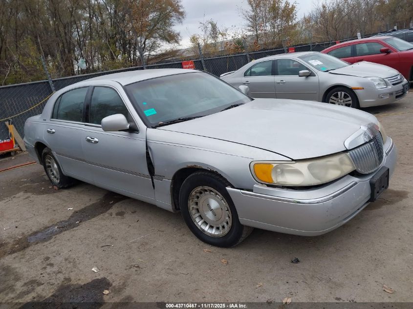 1998 Lincoln Town Car