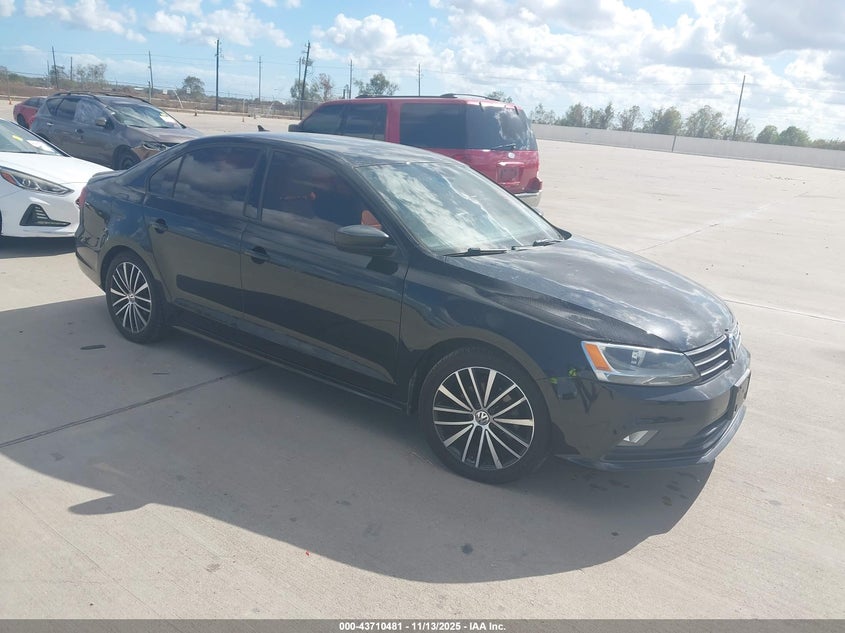 2015 VOLKSWAGEN JETTA 1.8T SPORT - 3VWD17AJ1FM425227