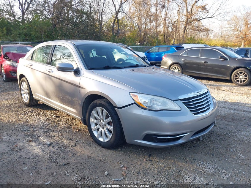 CHRYSLER 200 TOURING