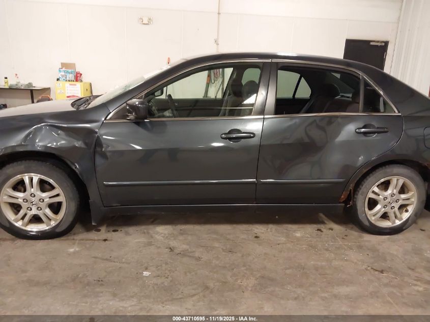 2007 Honda Accord 2.4 Se VIN: JHMCM56337C019942 Lot: 43710595