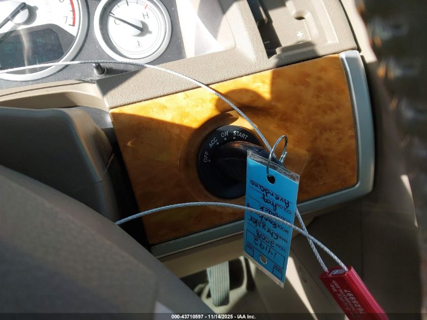 2008 Chrysler Town & Country Limited VIN: 2A8HR64X48R685357 Lot: 43710597