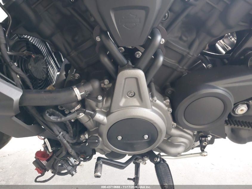 2023 Harley-Davidson Rh975 S VIN: 1HD1ZF120PB304097 Lot: 43710666