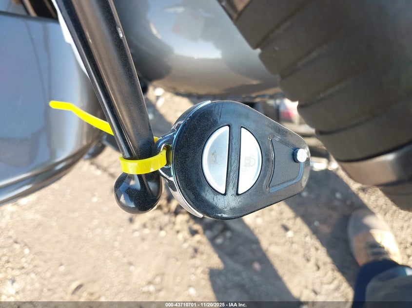 2021 Harley-Davidson Fltrxse VIN: 1HD1TCL14MB951490 Lot: 43710701