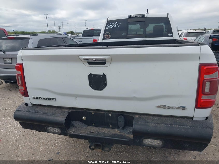 2019 Ram 3500 Laramie 4X4 8' Box VIN: 3C63R3JL7KG620265 Lot: 43710715