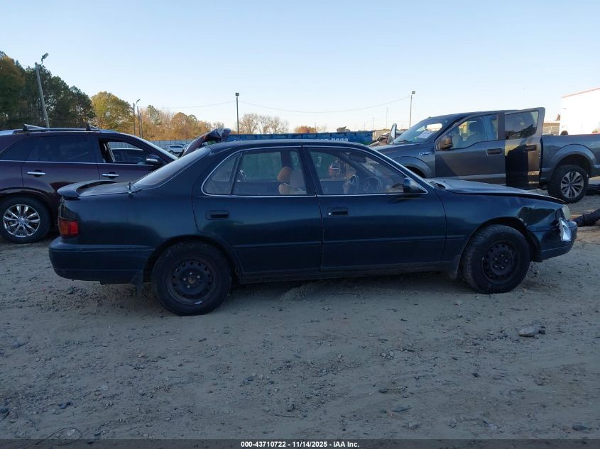 1995 Toyota Camry Le VIN: 4T1SK12EXSU584996 Lot: 43710722