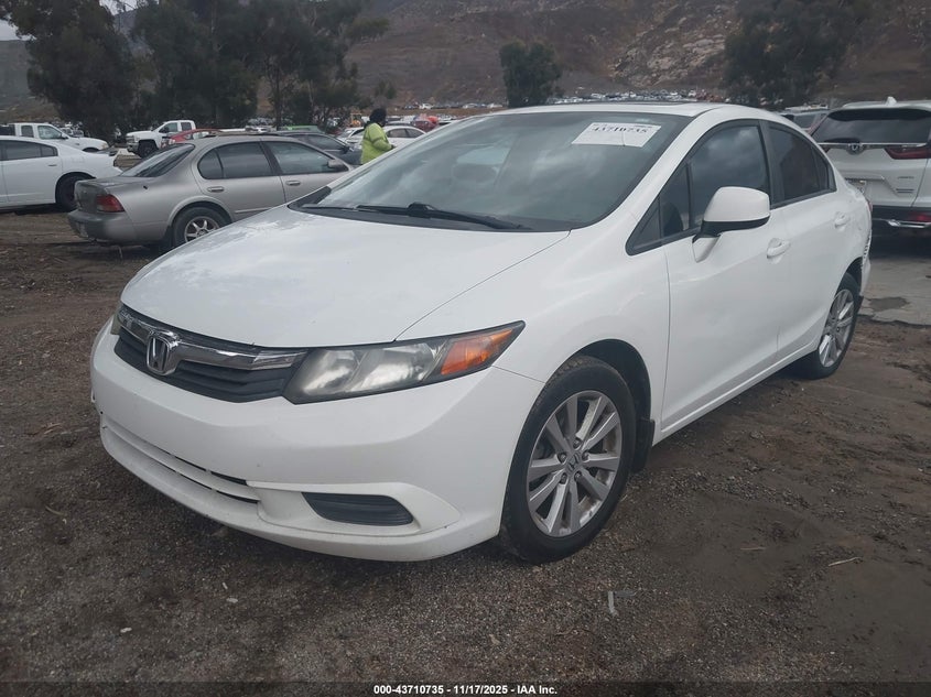 2HGFB2F85CH301619 2012 HONDA CIVIC photo no. 2