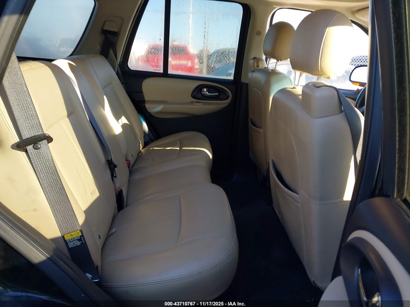 2005 Chevrolet Trailblazer Lt VIN: 1GNDT13S252383633 Lot: 43710767