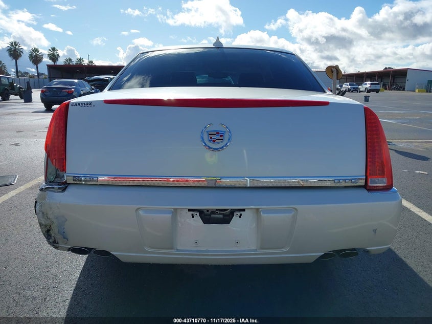 2010 Cadillac Dts Standard VIN: 1G6KA5EYXAU124811 Lot: 43710770