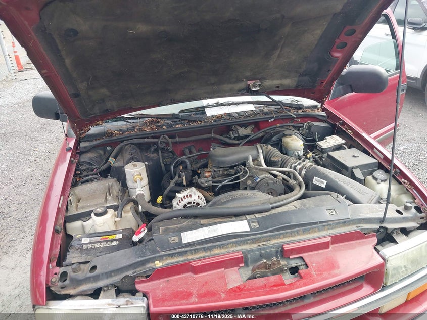 1GCDT13W72K191888 2002 CHEVROLET S-10 PICKUP photo no. 6